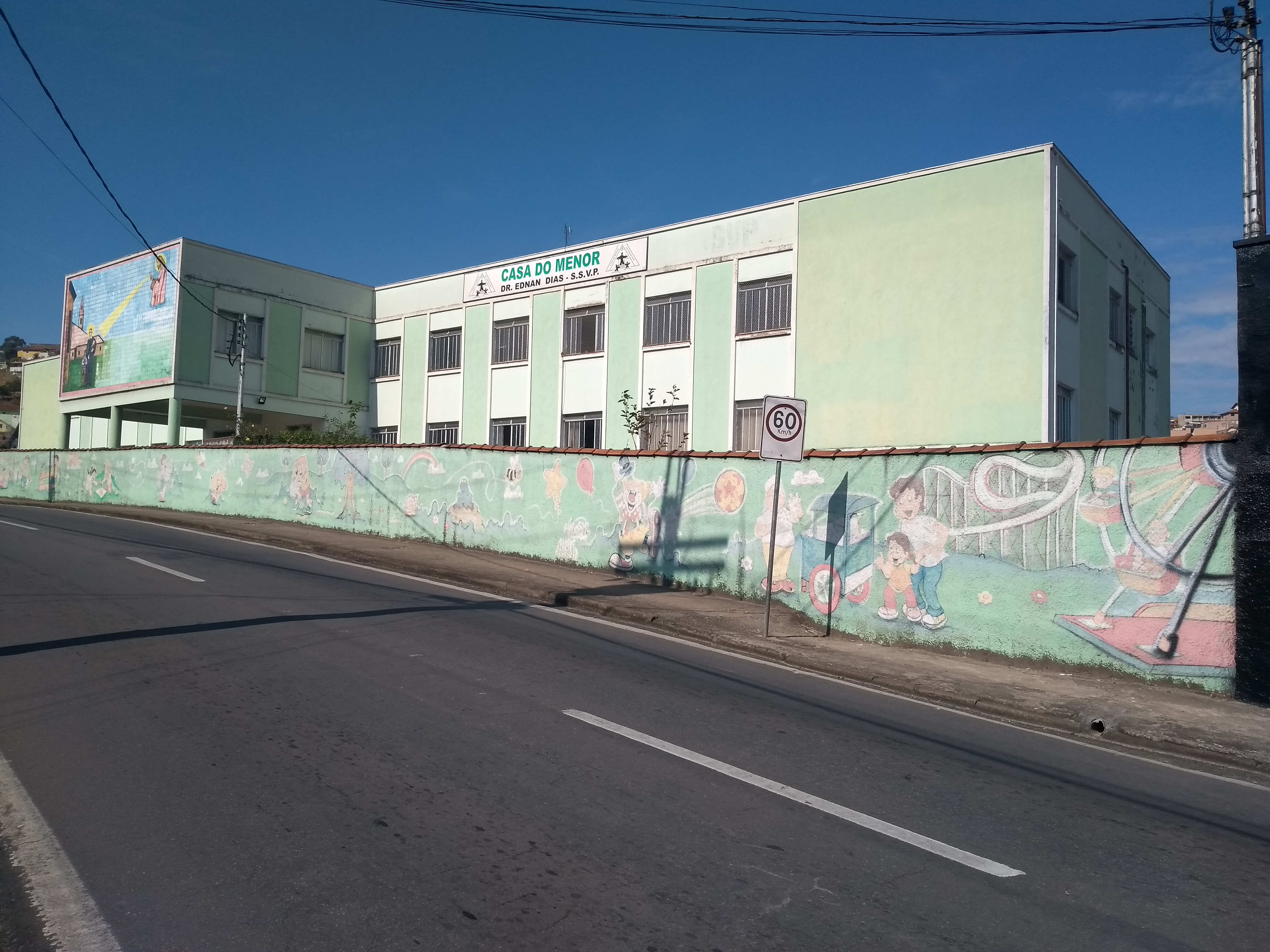 Vista atual da frente da Casa do Menor